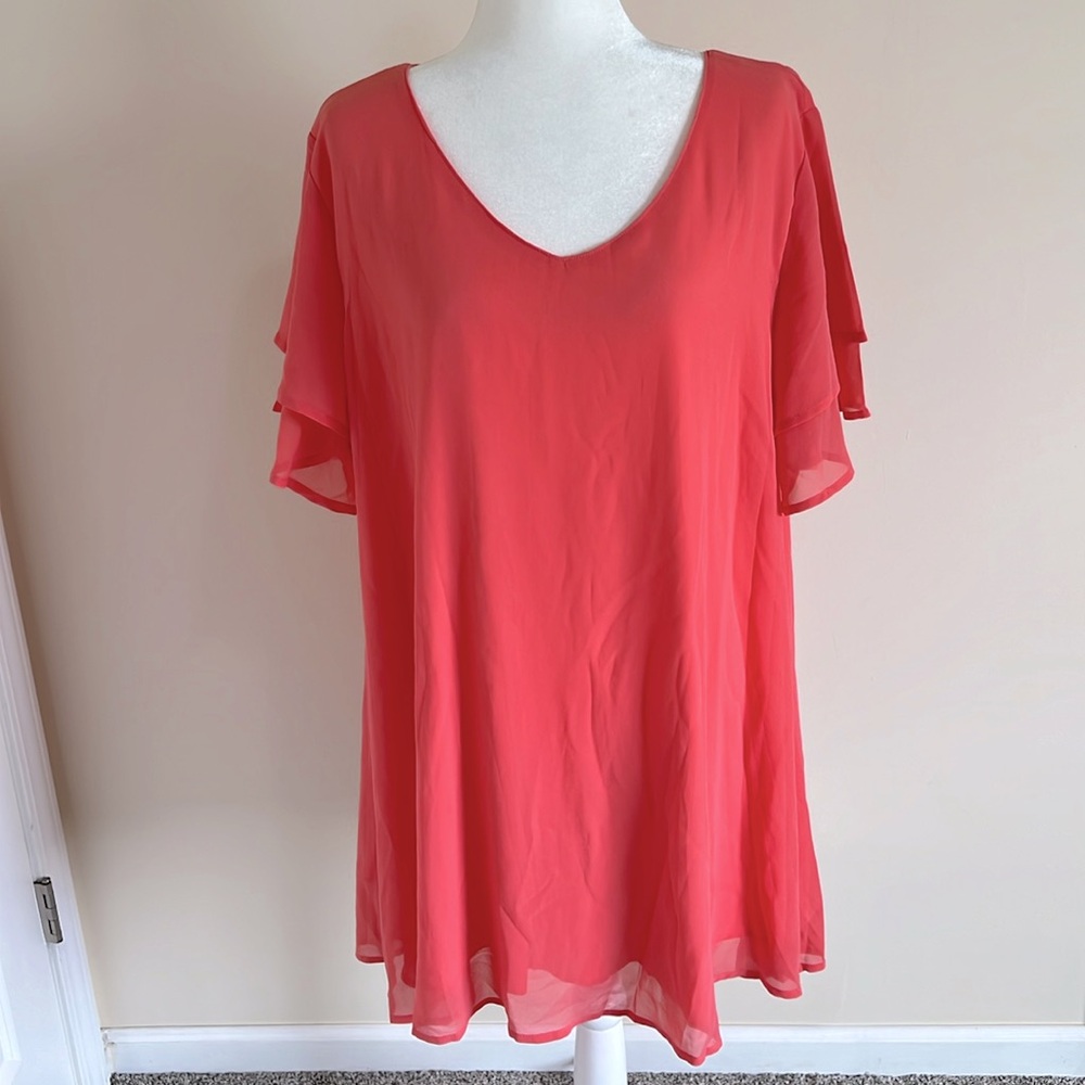 NWT, 2XL Roii Women's Plus Size Simple Elegant Short Sleeve Shift Dress. Coral